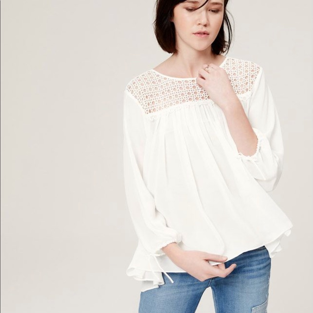 Ann Taylor loft lace yoke blouse XS